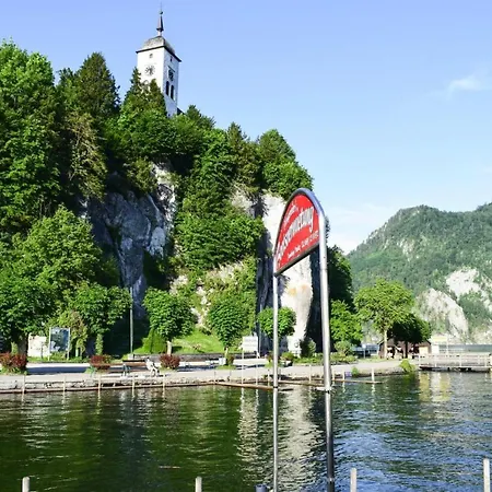 Traunsee Panorama, Am Traunsee Apartment Altmuenster